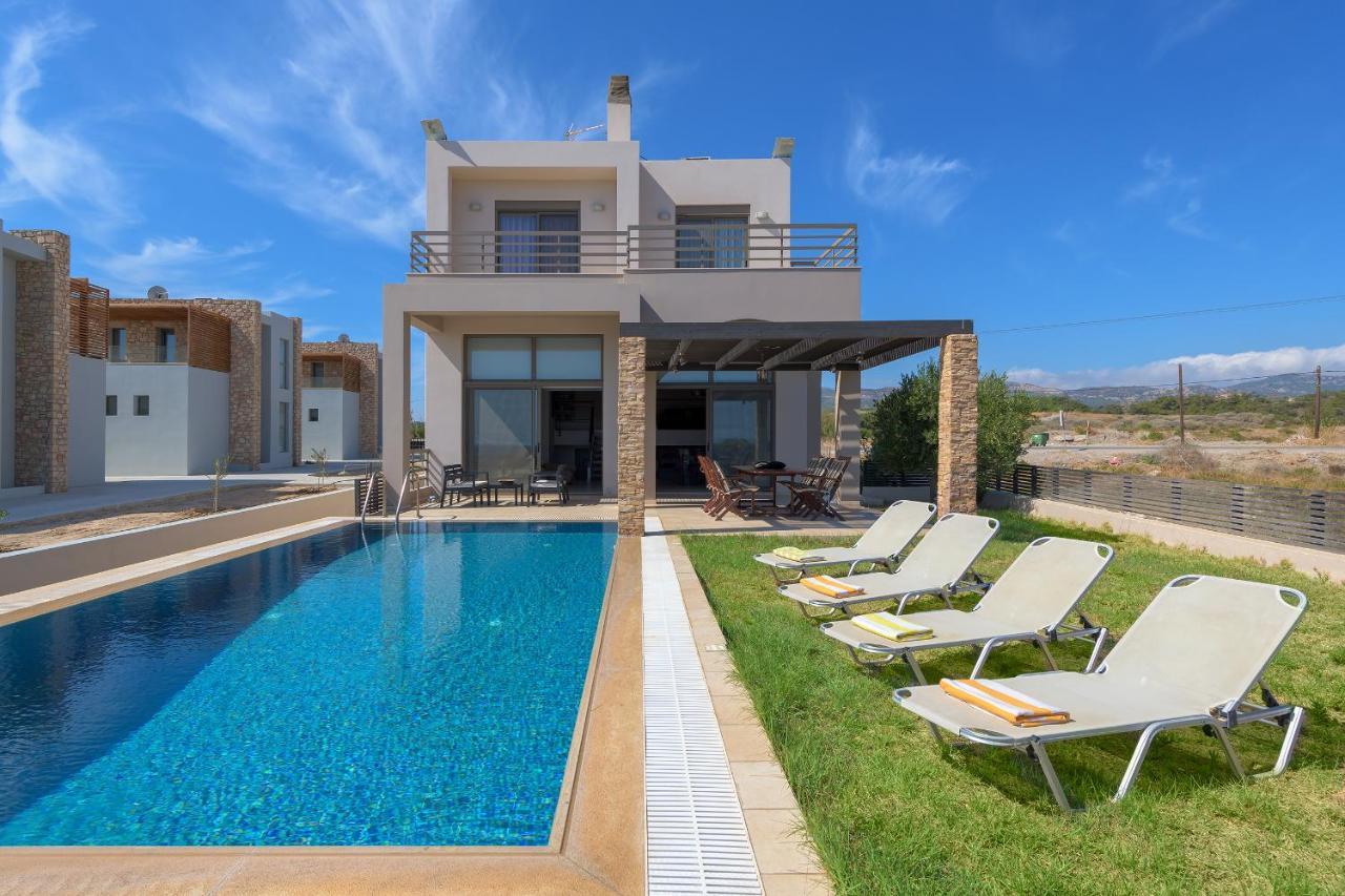 Blue Wave Villa เกนนาดี ภายนอก รูปภาพ